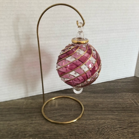 Elegant Hand Blown Egyptian Glass Ornament - Picture 2 of 10